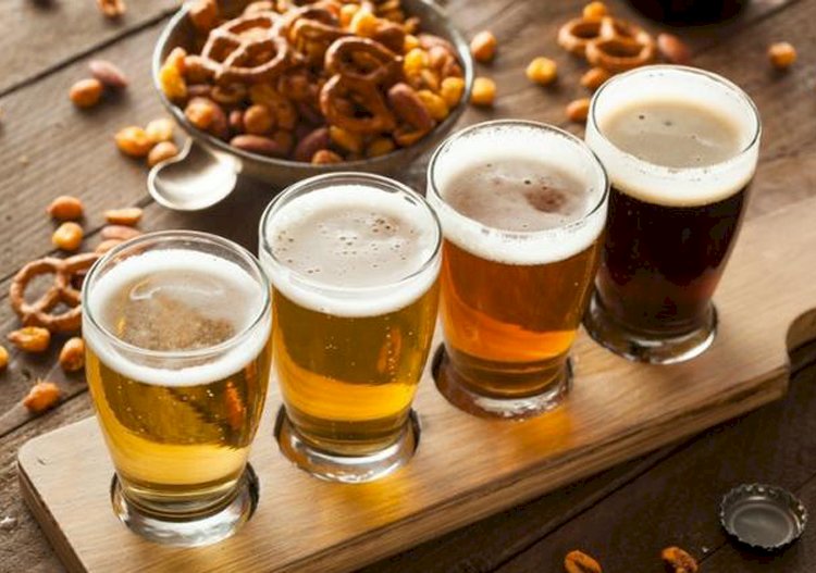 Consumo de álcool aumenta durante período de isolamento e preocupa especialistas.
