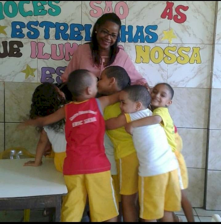Dia do Professor - Portal Pau da Lima convidou duas docentes da região para falar sobre a profissão e educação.