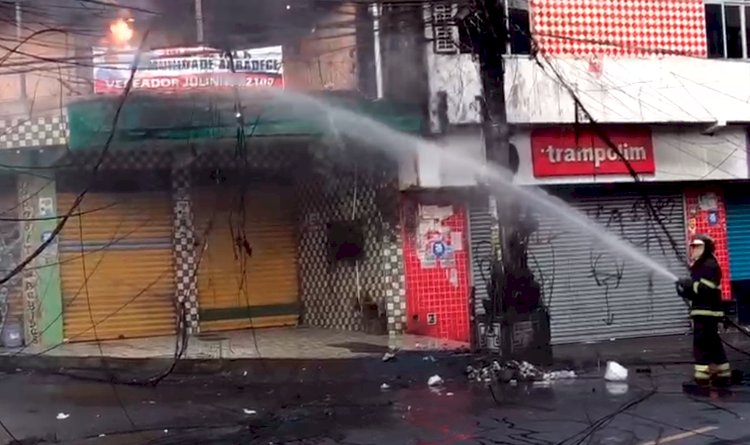 RESUMO: Postes que pegaram fogo em São Marcos.