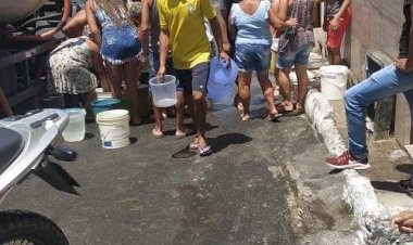 #Vocêreporter | Caminhão Pipa no Fim de Linha de Pau da Lima.