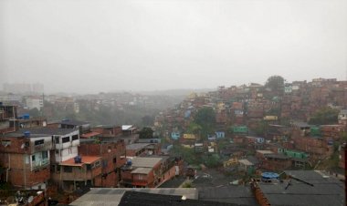 Alagamentos e Deslizamentos marcaram a terça-feira em Pau da Lima e São Marcos.
