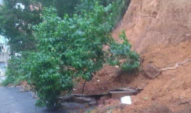 Deslizamento na Rua Oscar Barreiras preocupa moradores
