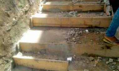 Denúncia – Empresa contratada pela Prefeitura de Salvador reformou escadaria da Rua Coração de Maria, e não instalou sistema de drenagem.