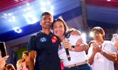 Candeias: Pitágoras reúne milhares de pessoas em apoio a Soraia Cabral