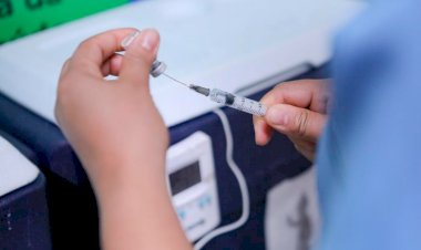 Salvador Contra a Dengue: 16 mil jovens são imunizados e SMS segue com esquema especial em shoppings e escolas.