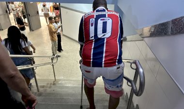 Falta de acessibilidade compromete direito ao voto na Escola Municipal Clériston Andrade.