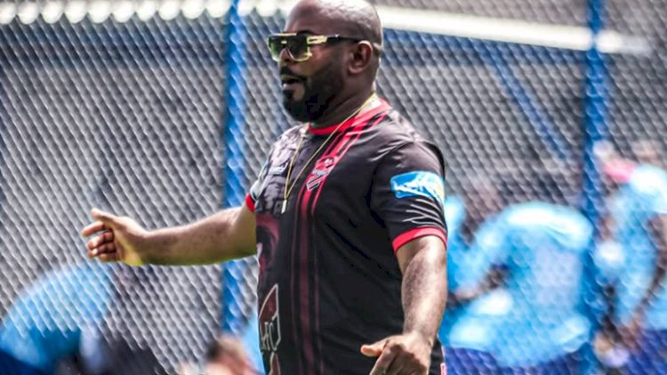 Sem Mídia goleia e segue 100% na Liga Jaguar.